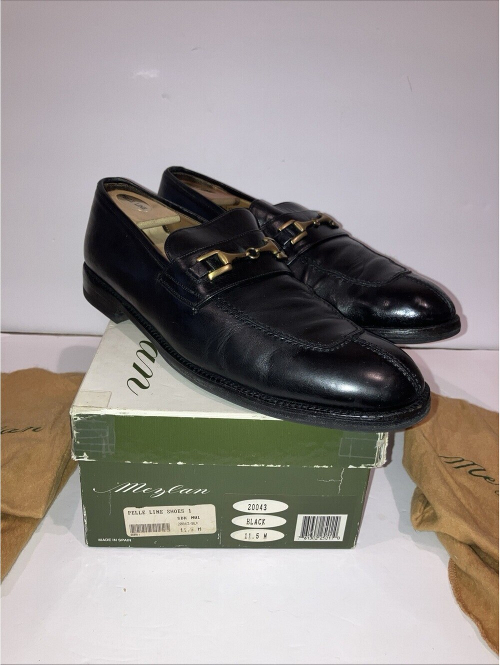MEZLAN BLACK GENUINE LEATHER LOAFERS W/GOLD HORSE BIT BUCKLE M 20043 Size 11.5